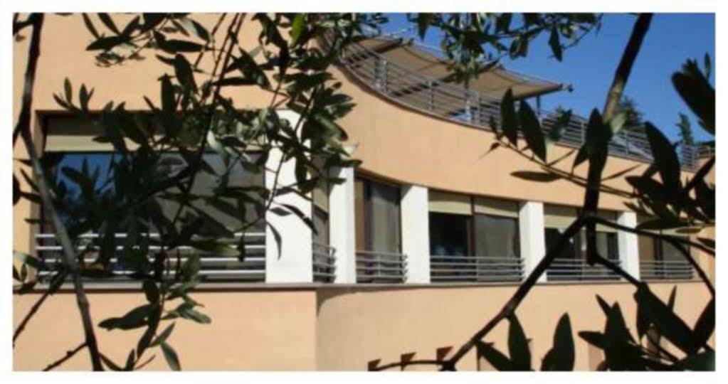 Hotel Il Castellaccio Piccione Luaran gambar
